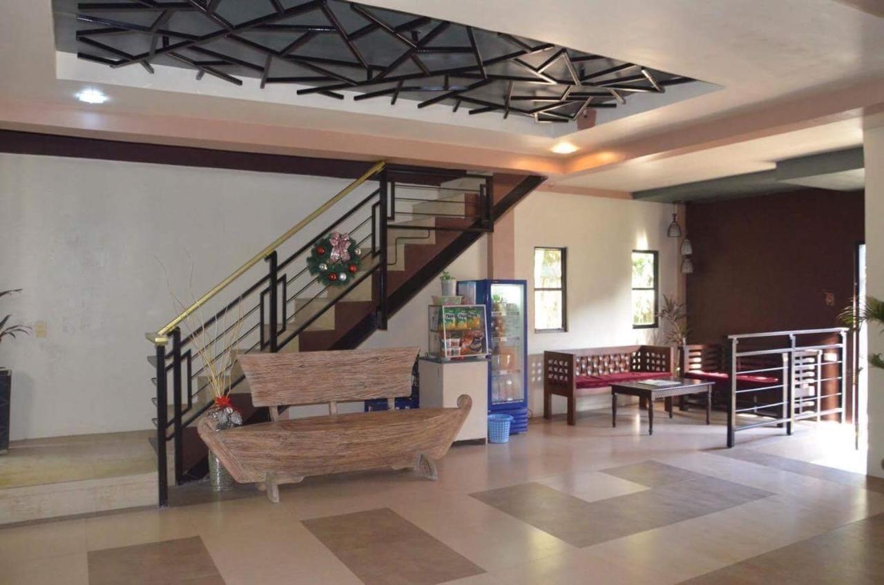 Upper Digos Jared Suites מראה חיצוני תמונה